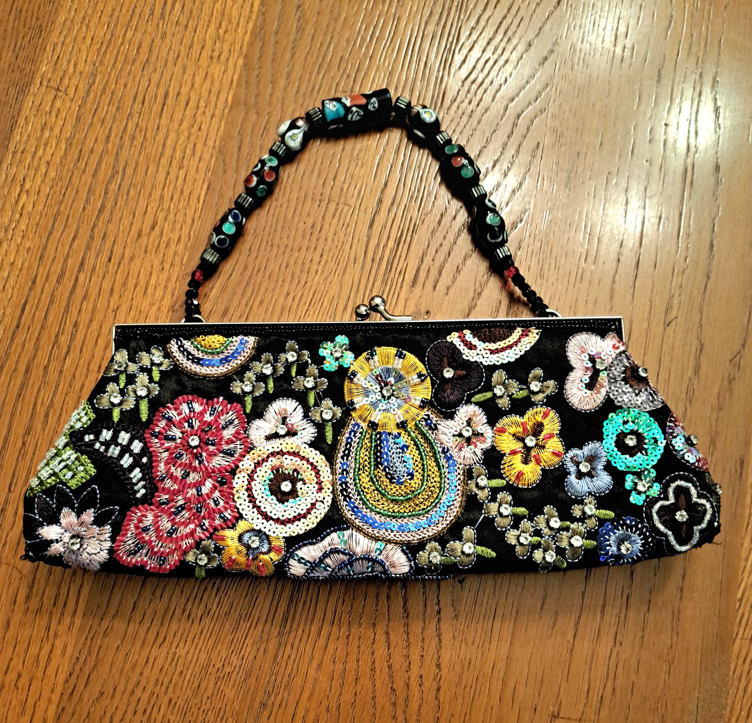 beaded purse 1