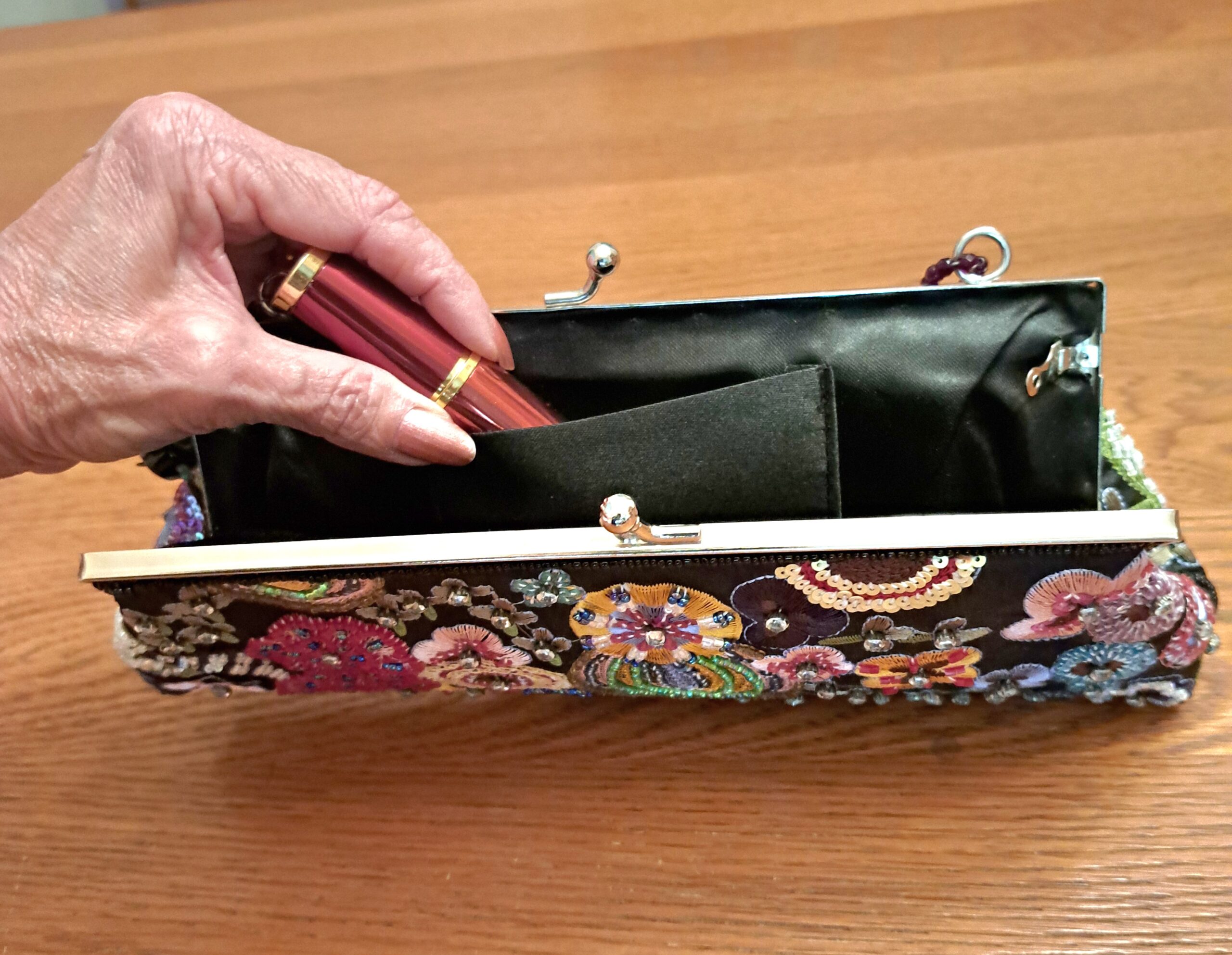 beaded purse 2